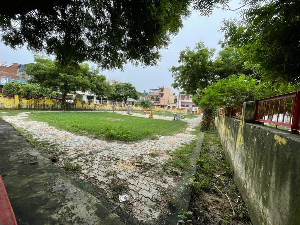 Shree Balaji Homestay Ayodhya Buitenkant foto